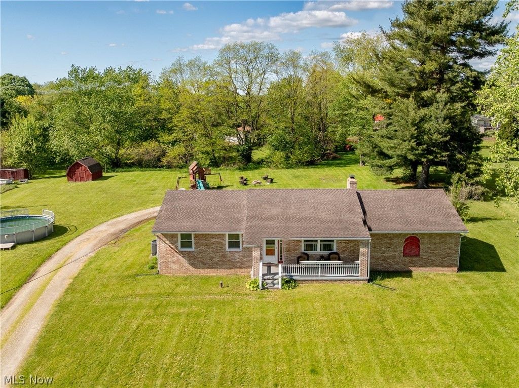 Photo of 5201 12th Street NE, East Canton, OH 44730 (MLS # 5197101)