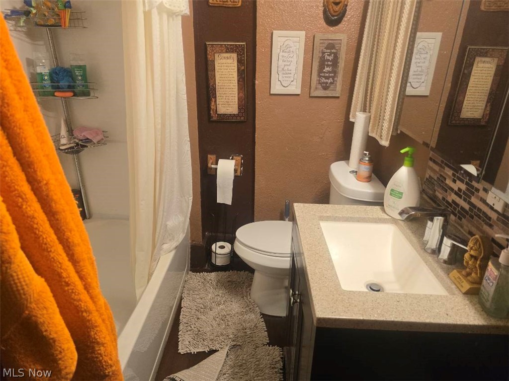 Elworthy-Holwick Companys Residence - Residential