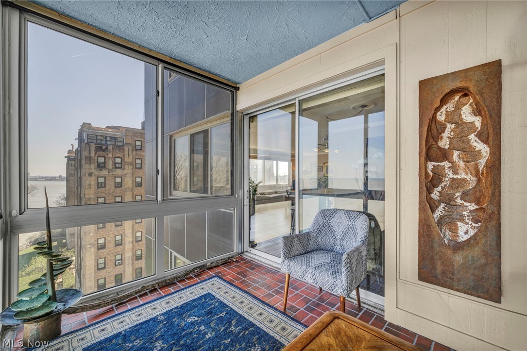 Marine Towers East Condo - Residential