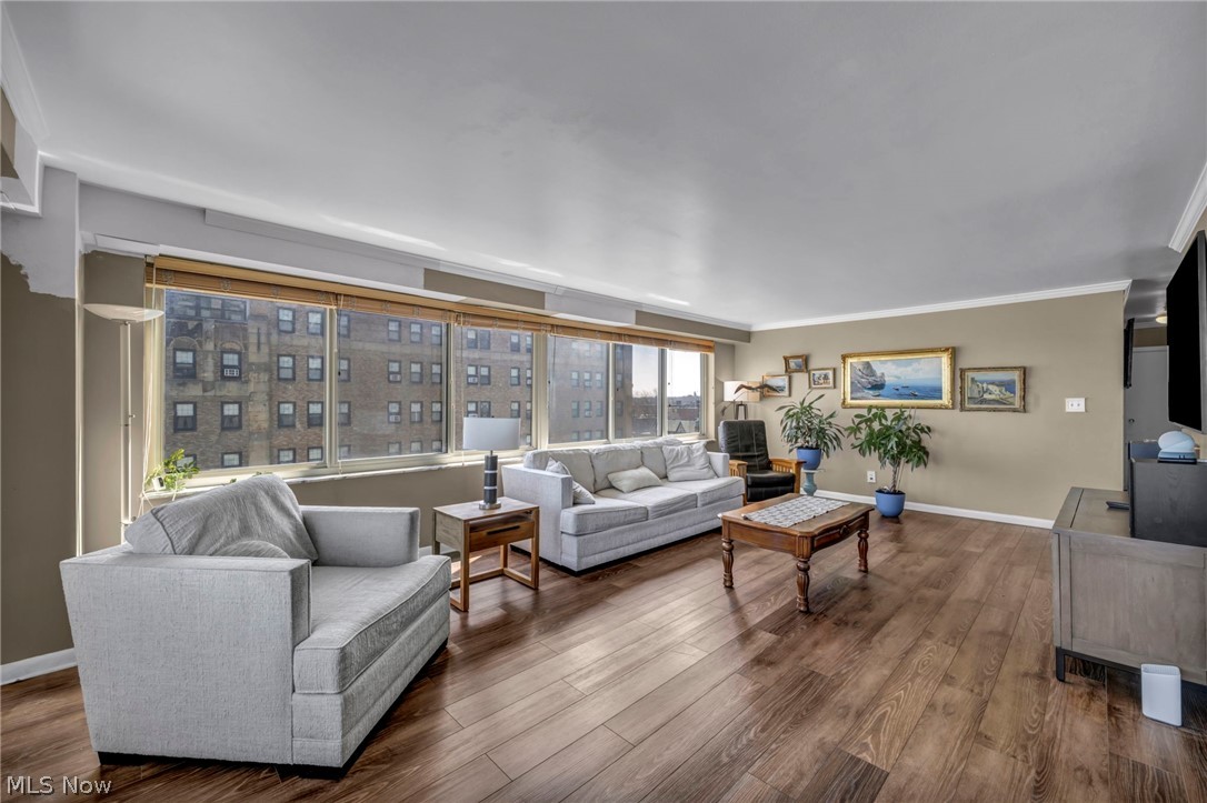 Marine Towers East Condo - Residential