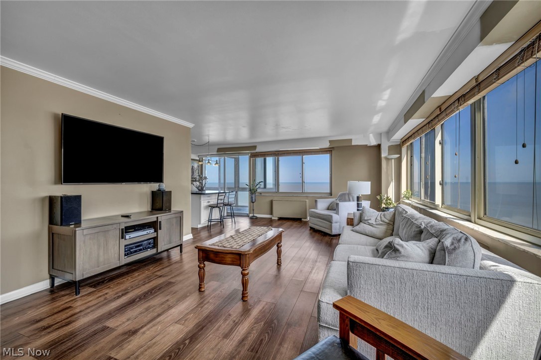 Marine Towers East Condo - Residential