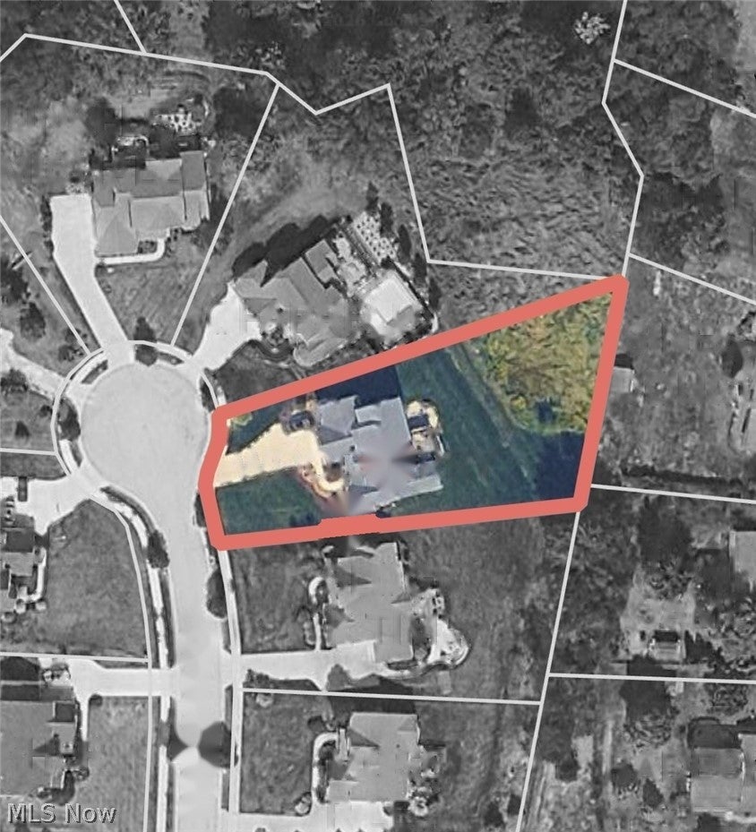 3901 Creekside Drive