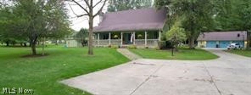 Photo of 10700 W Ridge Road, Elyria, OH 44035 (MLS # 5188971)