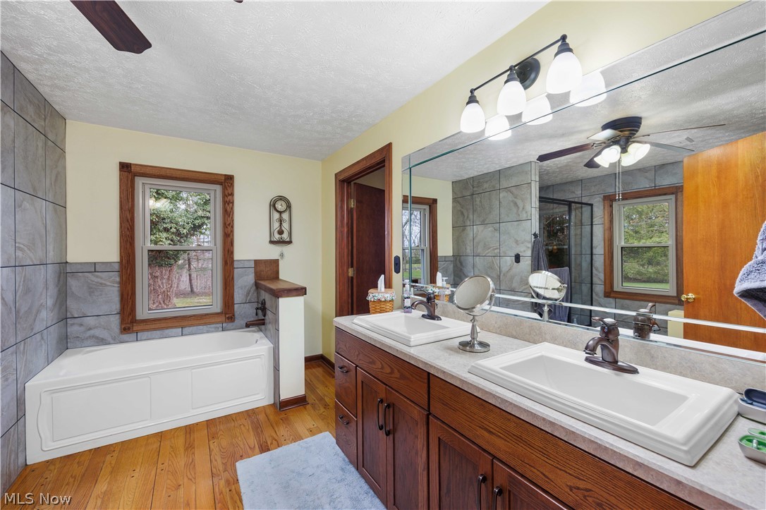 Medina - Residential