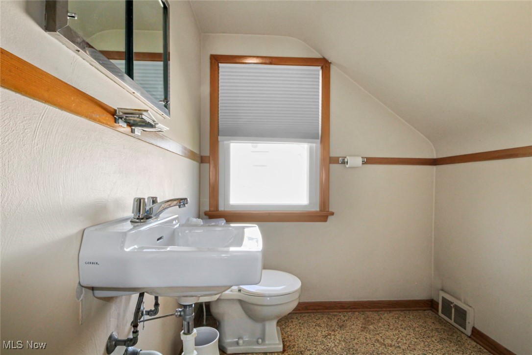 487 Carlotta Drive, Youngstown, Ohio image 13