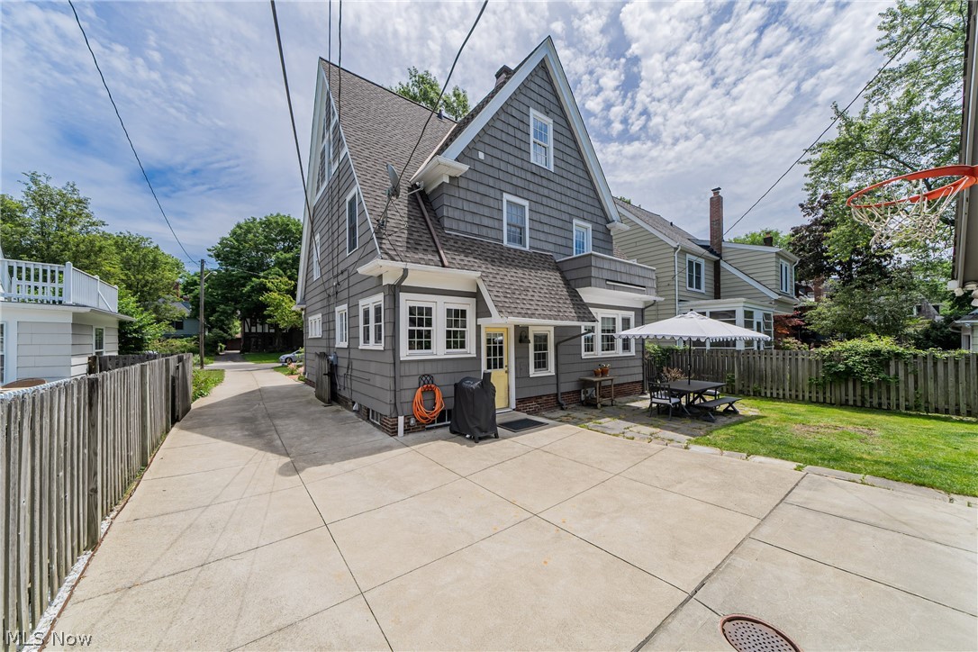 Van Sweringen Cos 17 - Residential