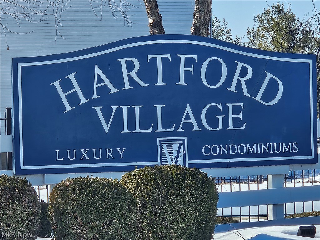 Hartford Village Commons Condos - Residential