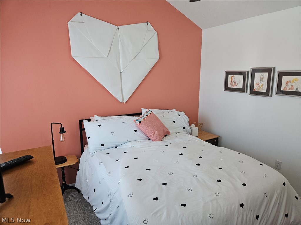 Hartford Village Commons Condos - Residential