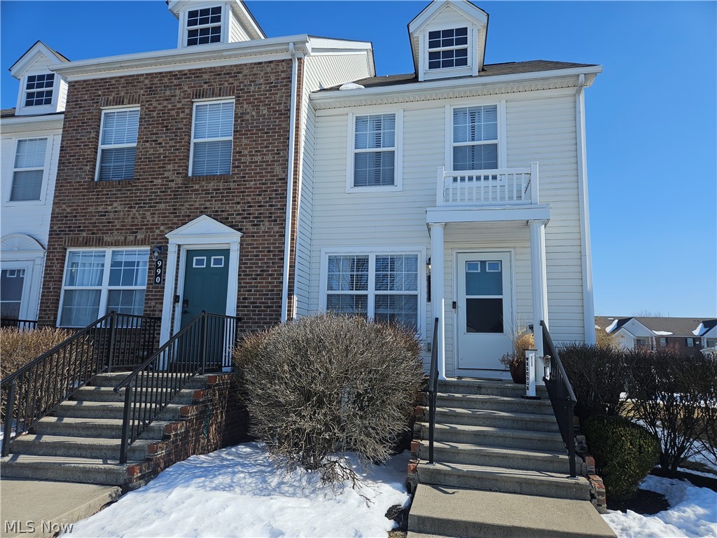 Hartford Village Commons Condos - Residential