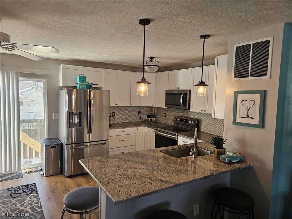 Hartford Village Commons Condos - Residential