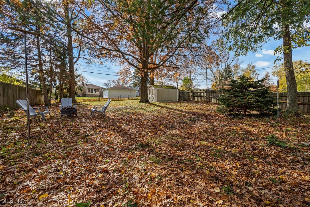 2701 Nottingham Drive, Parma, Ohio image 34