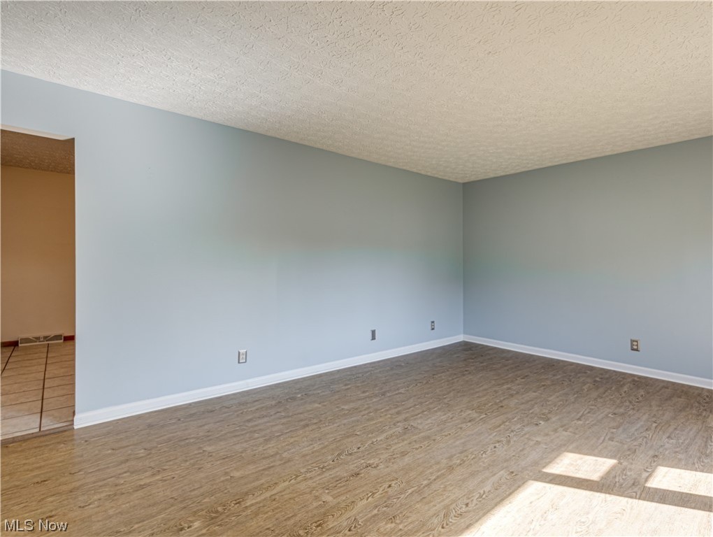 Barberton Realty Cos West Side - Residential