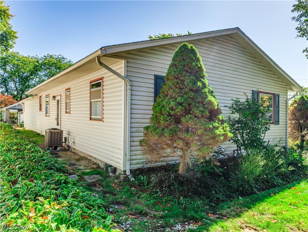 Barberton Realty Cos West Side - Residential