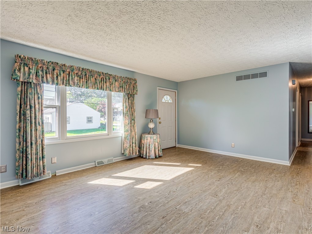 Barberton Realty Cos West Side - Residential