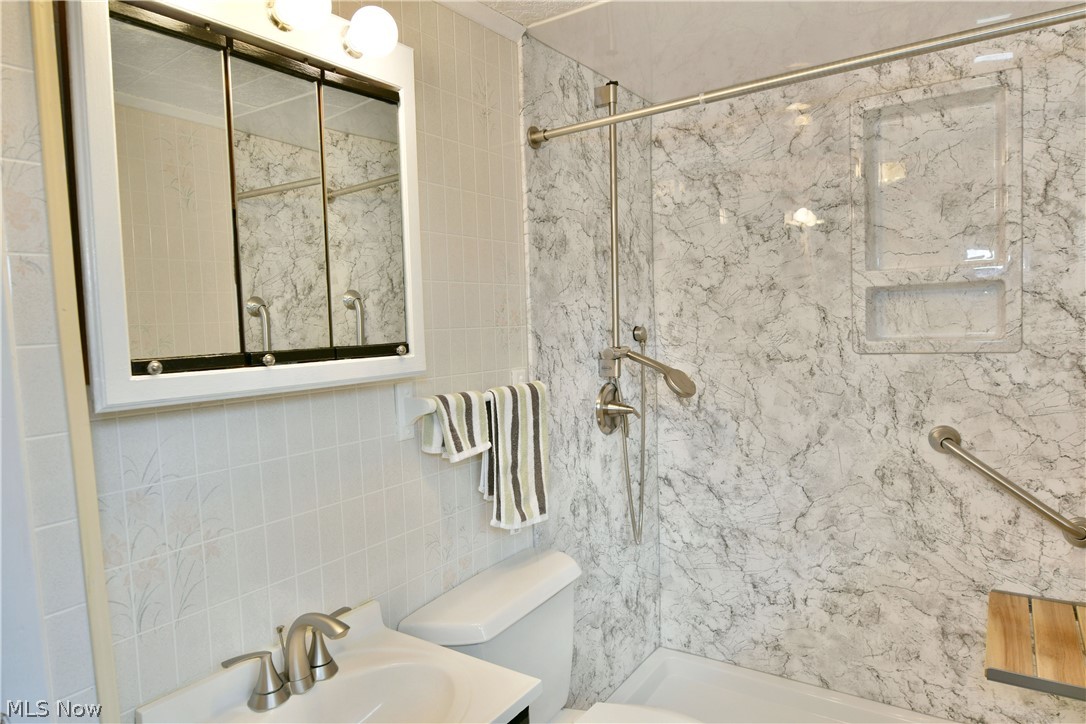 Coral Rdg Homes - Residential