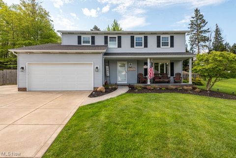 3703 St Petersburg Drive, Parma, OH 44134 - #: 5122227