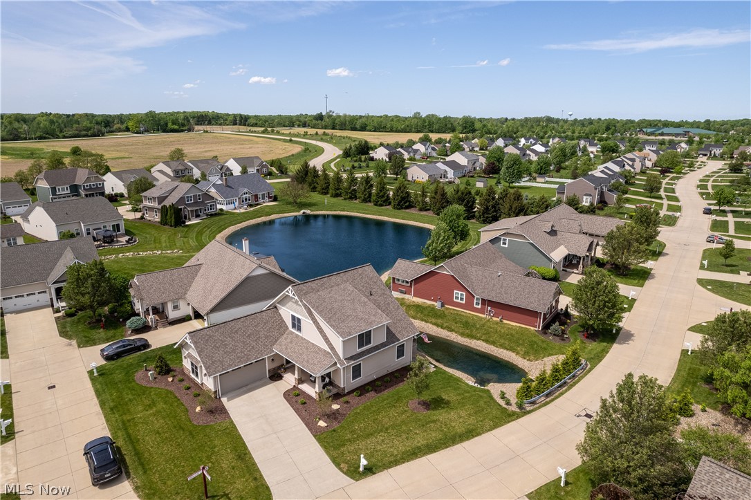 Arbor Lakes - Residential