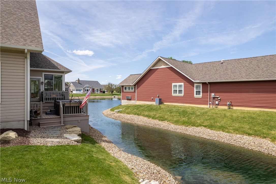 Arbor Lakes - Residential