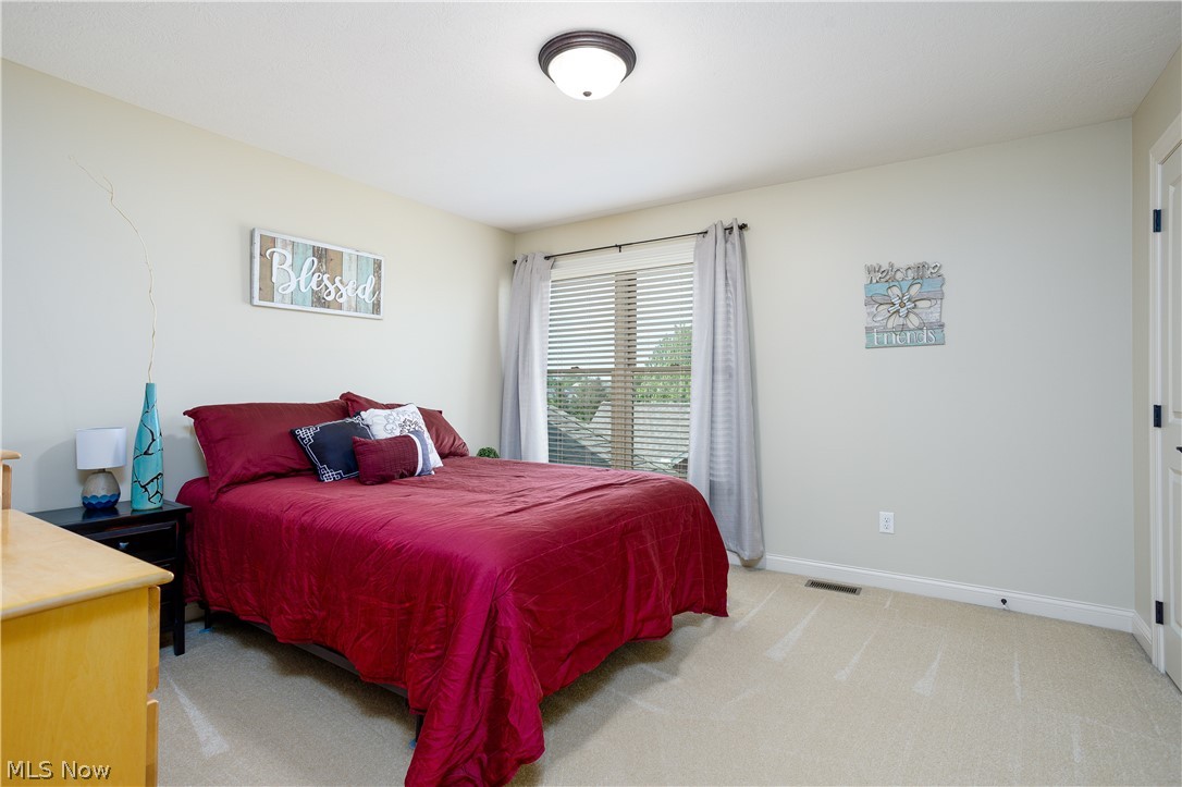 Arbor Lakes - Residential