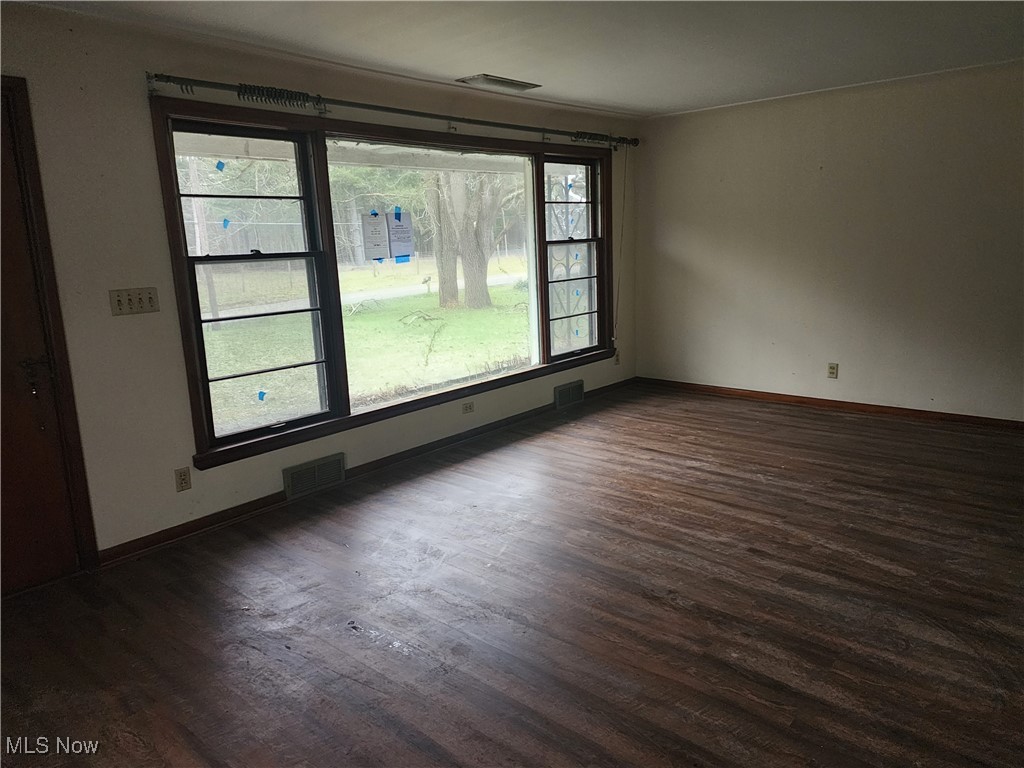 Mary Evans 2 - Residential