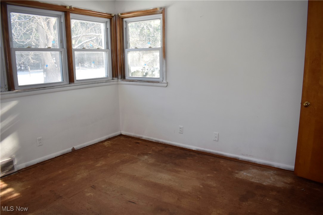 Mary Evans 2 - Residential