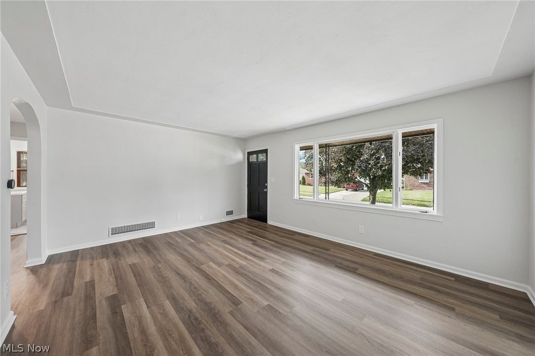 1155 Bell Court
