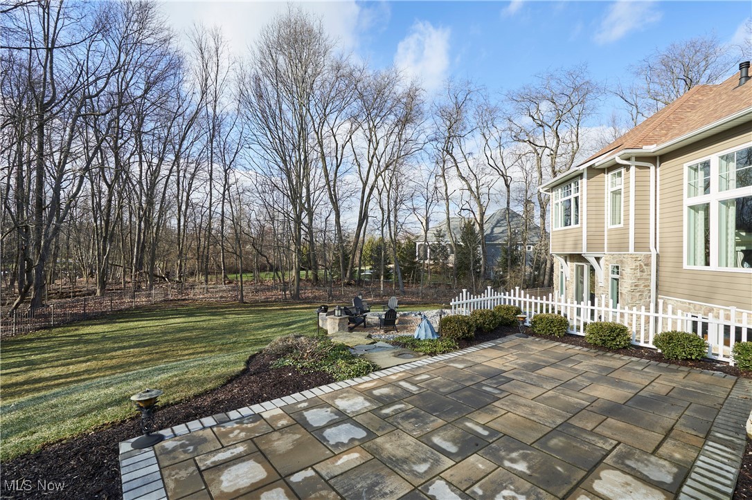 Sharon, Ohio 44281, United States, 4 Bedrooms Bedrooms, ,4 BathroomsBathrooms,Residential,Active,84096