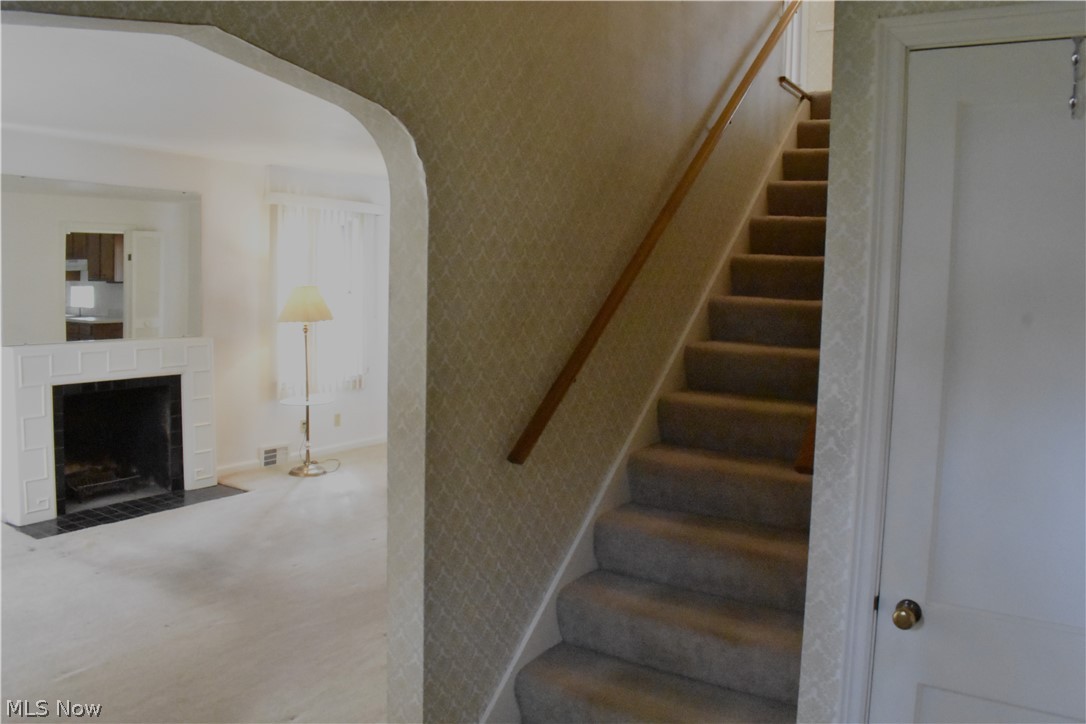 Colonial Village - Residential