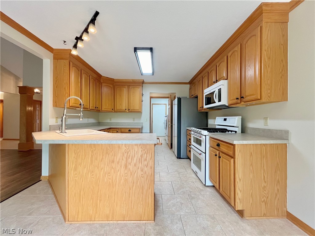 Reser At The Meadows - Residential