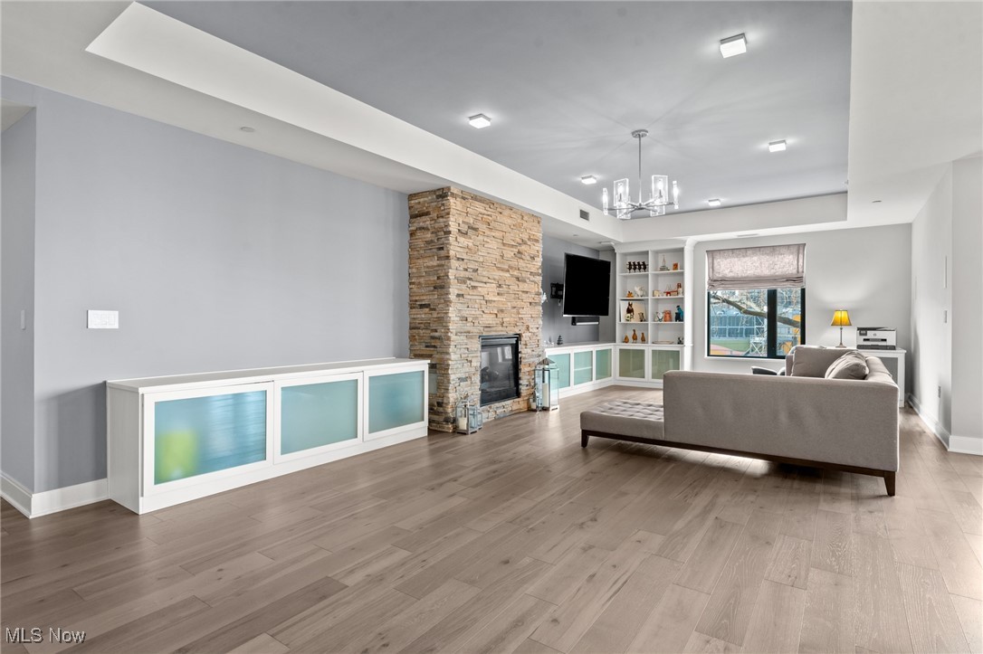 Quattro - Residential