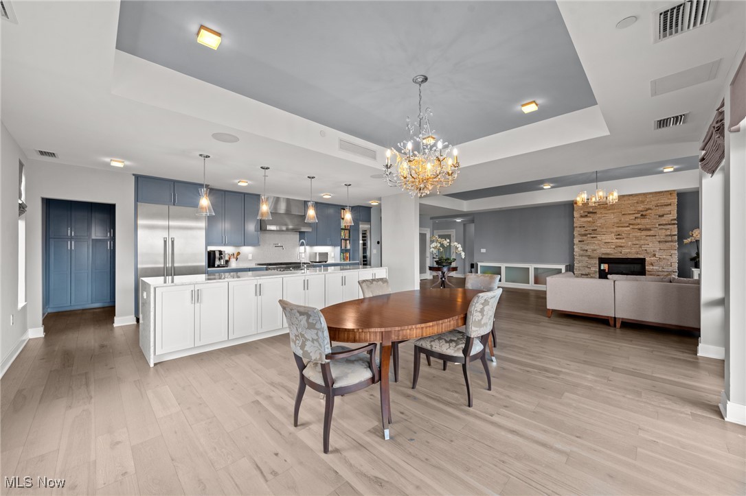 Quattro - Residential