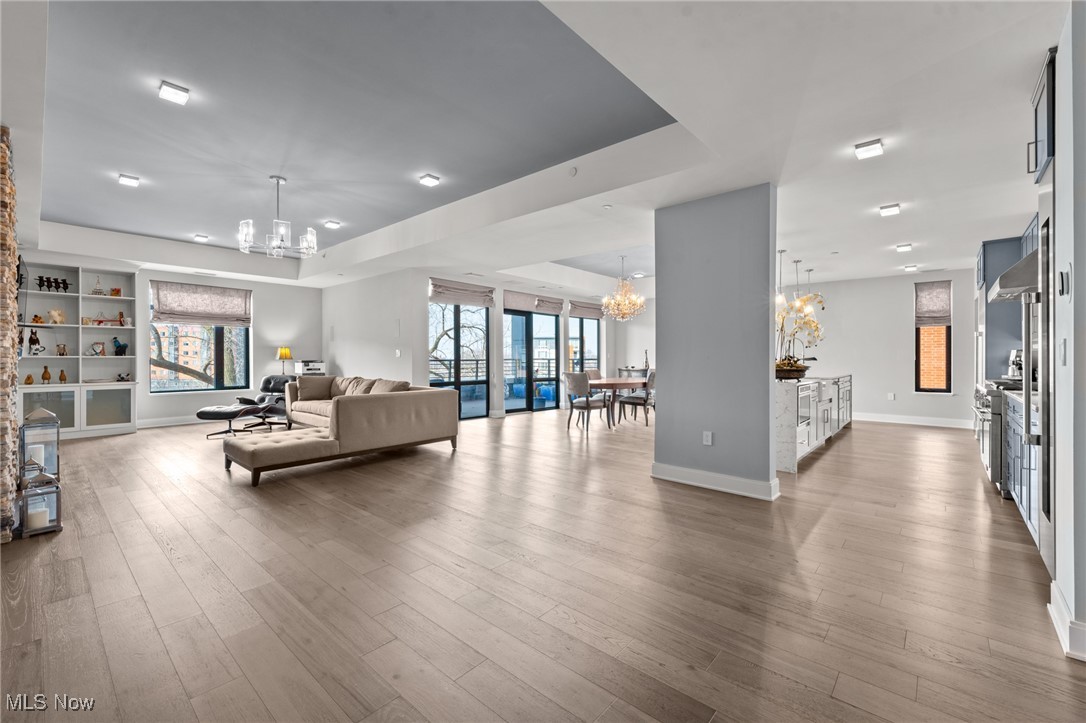 Quattro - Residential