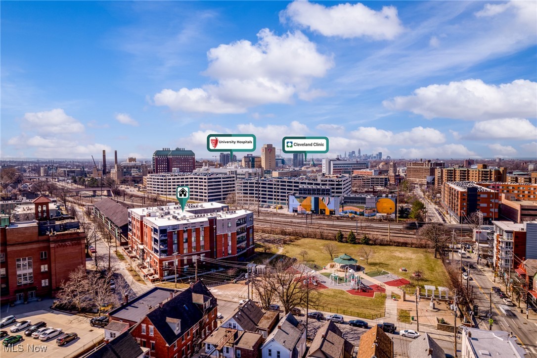 Quattro - Residential