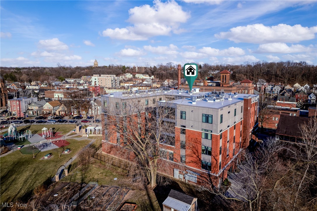 Quattro - Residential