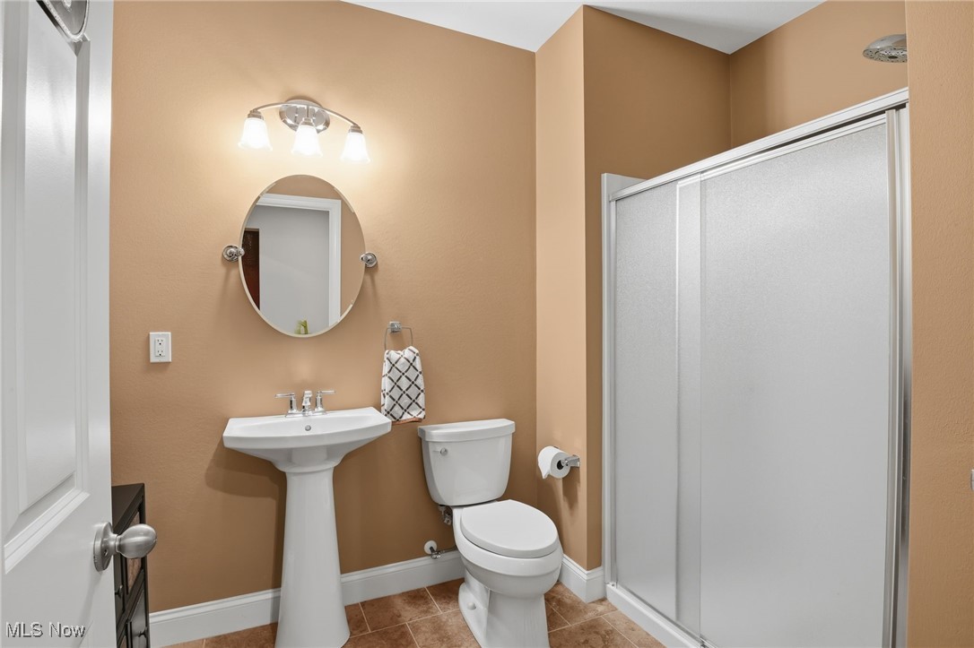 Westhampton/Crocker Park Ph Xvi - Residential