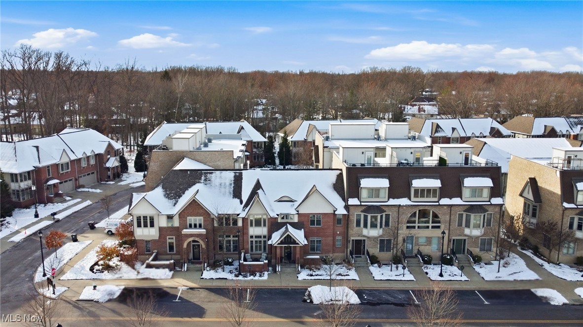 Westhampton/Crocker Park Ph Xvi - Residential