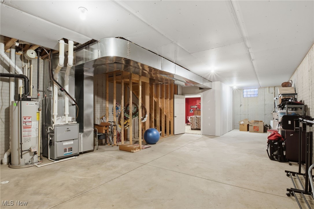 Westhampton/Crocker Park Ph Xvi - Residential