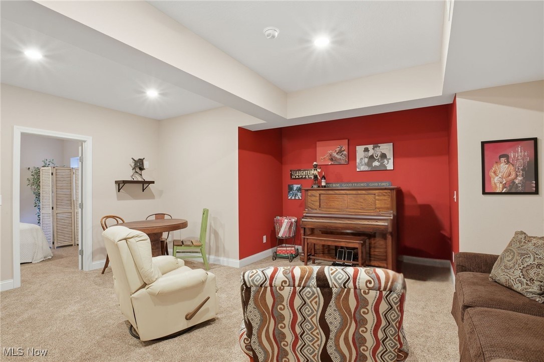 Westhampton/Crocker Park Ph Xvi - Residential