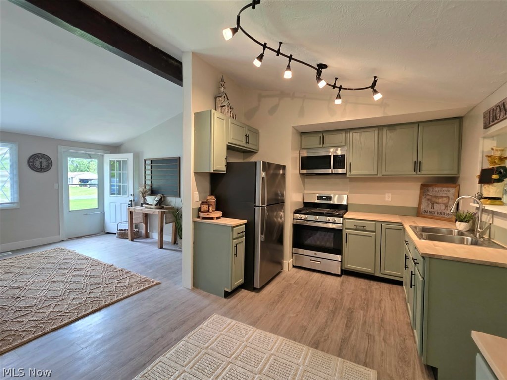 Red Fox Estate - Residential
