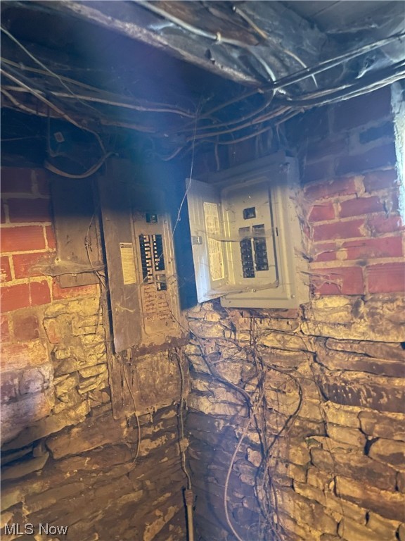 Braceville Township Original Sec 10 - Residential Income
