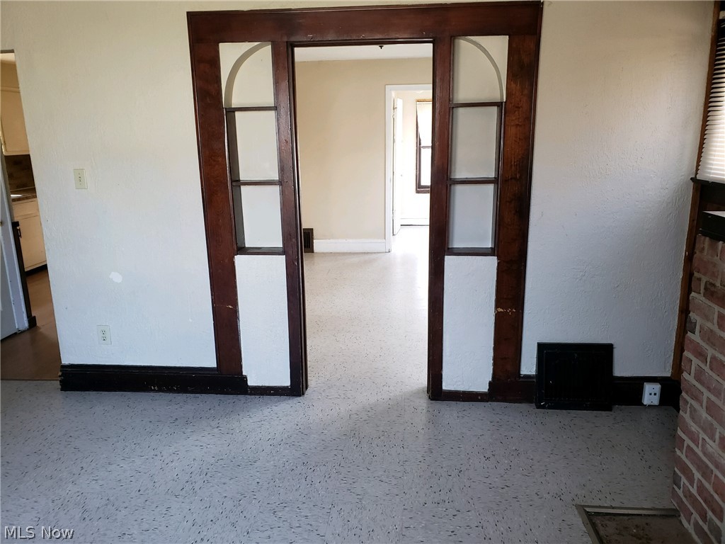 Brewster Arlington - Residential Income