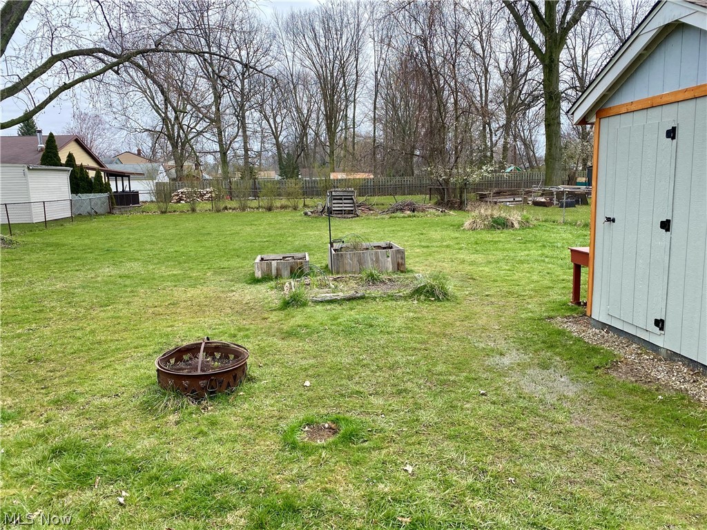 Lake Shore Blvd Estates - Residential