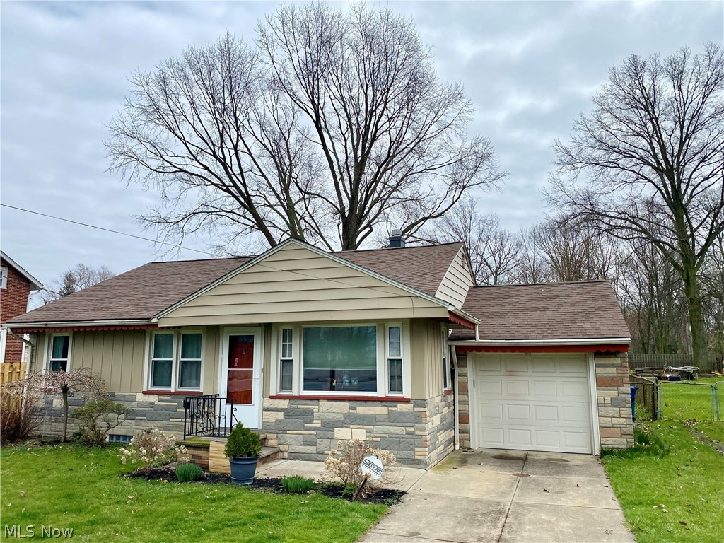 Lake Shore Blvd Estates - Residential