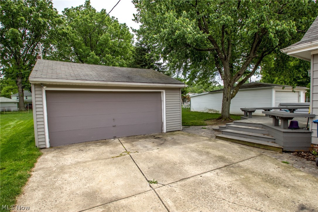 S J Kleinman Realty Companys - Residential