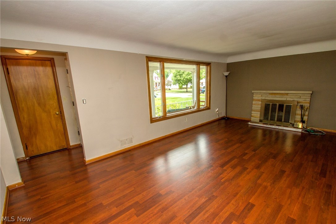 S J Kleinman Realty Companys - Residential