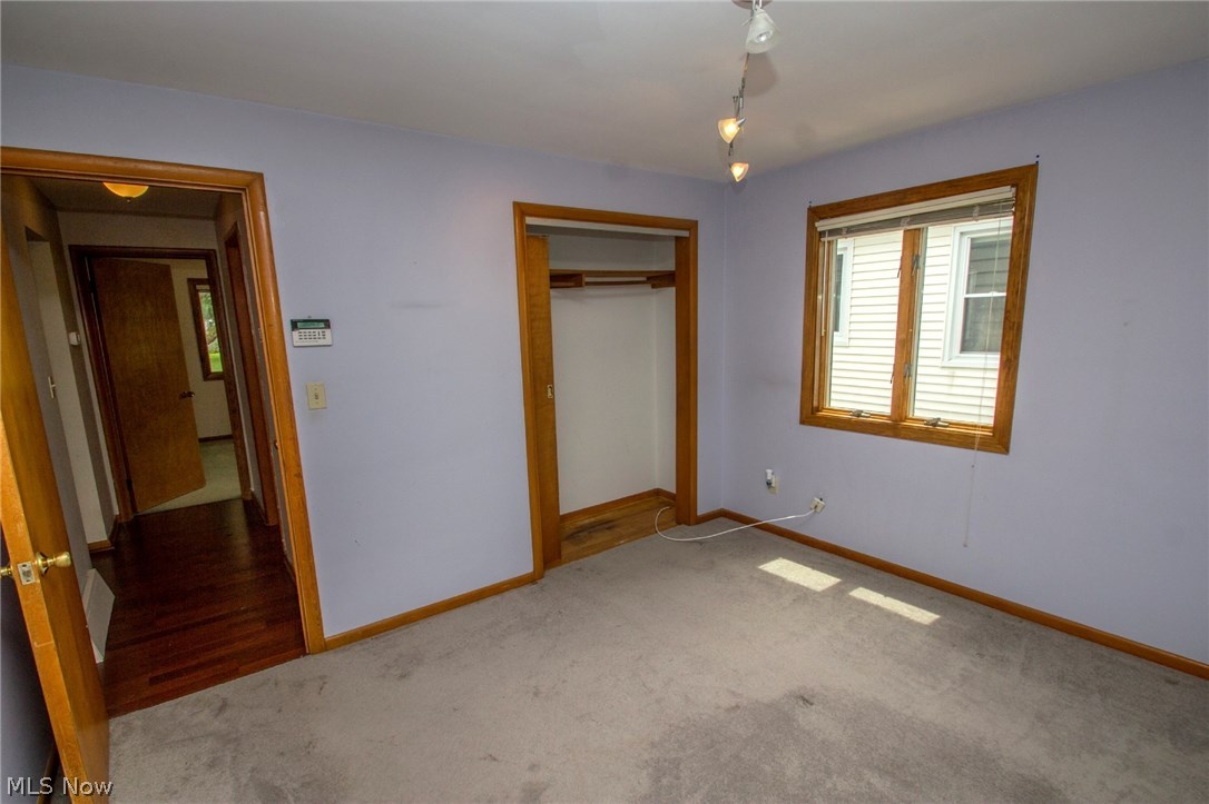 S J Kleinman Realty Companys - Residential