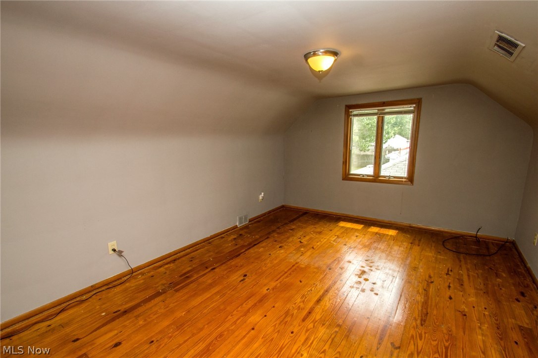 S J Kleinman Realty Companys - Residential