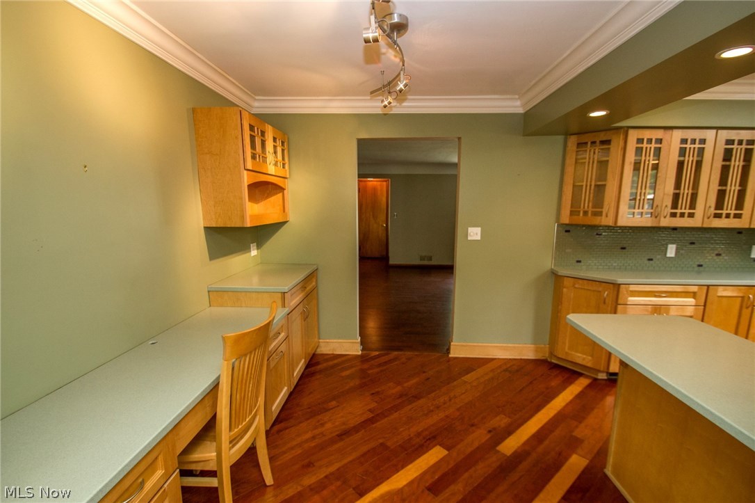 S J Kleinman Realty Companys - Residential