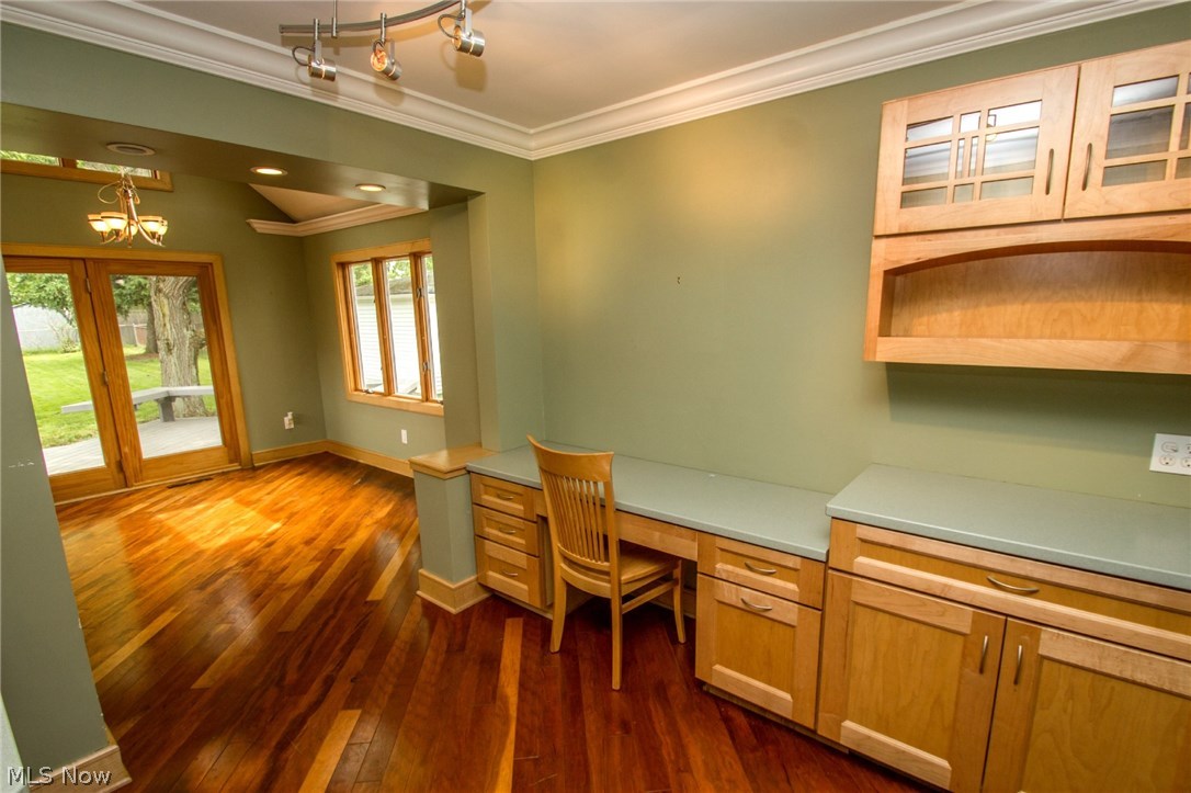 S J Kleinman Realty Companys - Residential