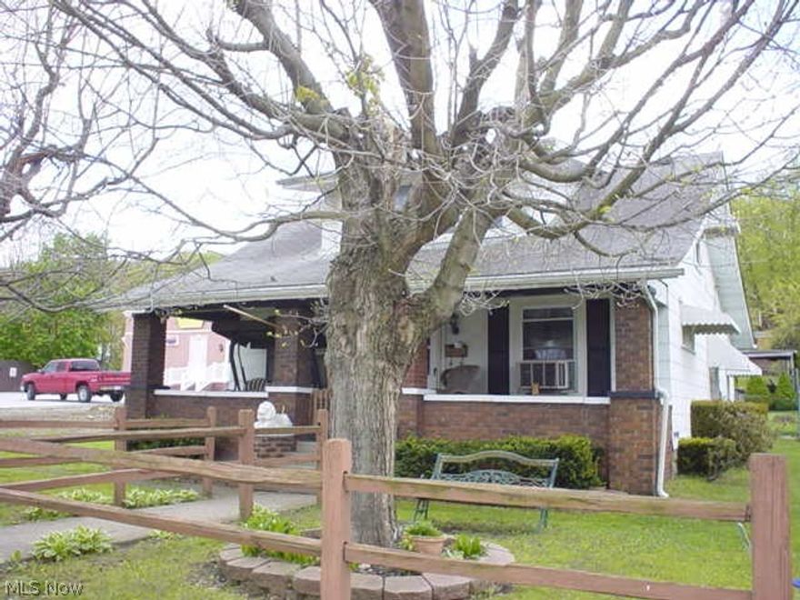 4 BR home perfect for large family or great investment property.  Walking distance to amenities.  Close to Resort/Casino so could be a great weekend getaway also.